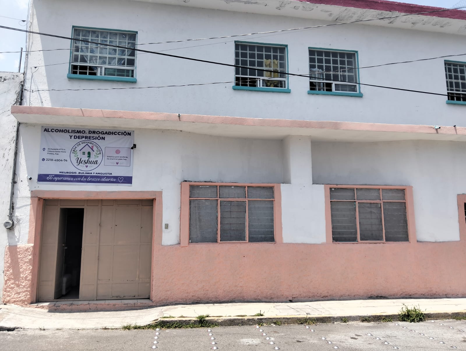 Fachada de Yeshua Centro de Rehabilitación en Colonia Santa María, Puebla